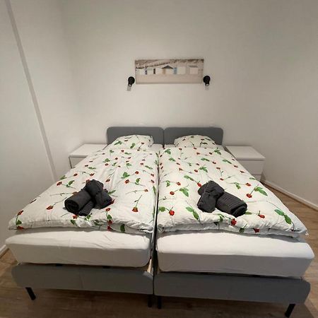 Lovely 2 Bedroom Appartment Near Knokke-Strand Beach Bar Екстериор снимка